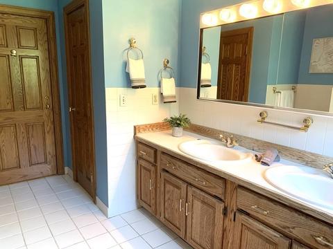 70 Bailey Rd, Andover, MA 01810 photo 24