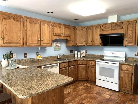 70 Bailey Rd, Andover, MA 01810 photo 12