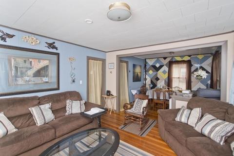 30 Daytona St, Springfield, MA 01108 photo 5