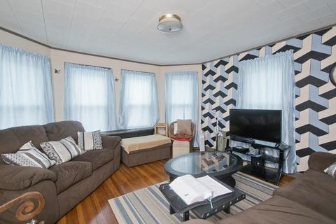 30 Daytona St, Springfield, MA 01108 photo 6