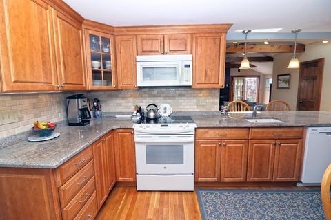 52 Morton St, Needham, MA 02494 photo 5