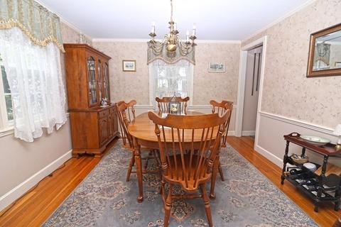 52 Morton St, Needham, MA 02494 photo 4