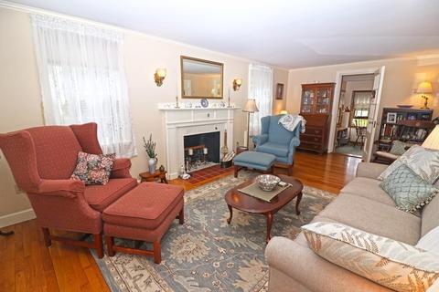 52 Morton St, Needham, MA 02494 photo 3