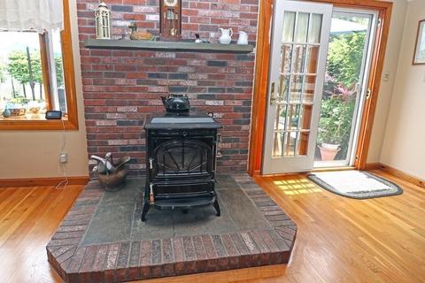 52 Morton St, Needham, MA 02494 photo 8