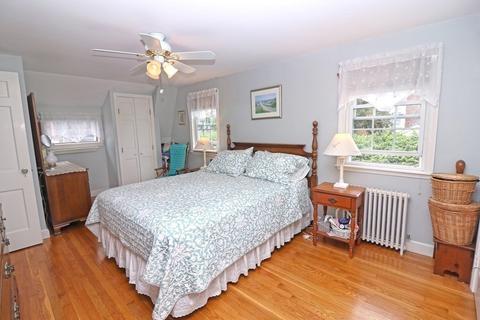 52 Morton St, Needham, MA 02494 photo 12