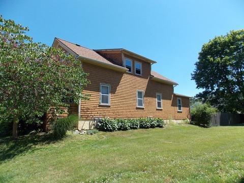 5 Eddy St, Webster, MA 01570 photo 8