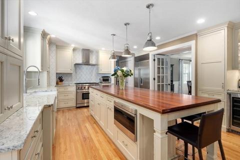 195 S Pleasant, Hingham, MA 02043 photo 6