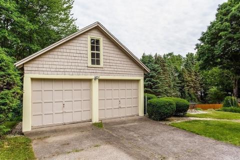 80 Roy St, Springfield, MA 01104 photo 9