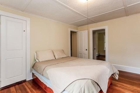 80 Roy St, Springfield, MA 01104 photo 36