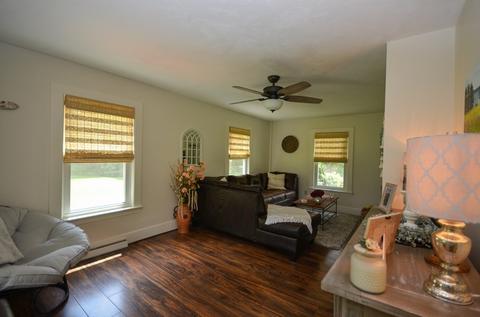 9 Singletary Ave, Sutton, MA 01590 photo 8