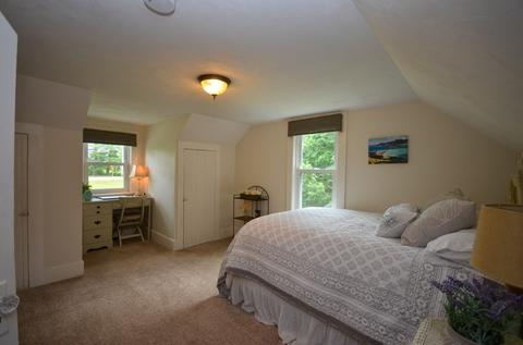 9 Singletary Ave, Sutton, MA 01590 photo 18