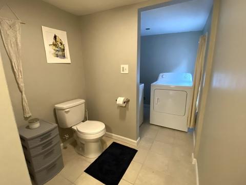 103 Phillips Ave, Springfield, MA 01119 photo 16