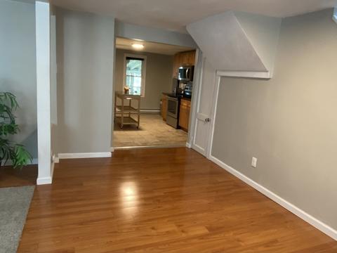 103 Phillips Ave, Springfield, MA 01119 photo 10