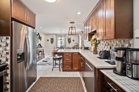 56 Dimmick St, Springfield, MA 01109 photo 29