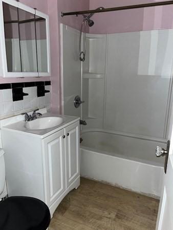 1195 Grattan St, Chicopee, MA 01013 photo 6