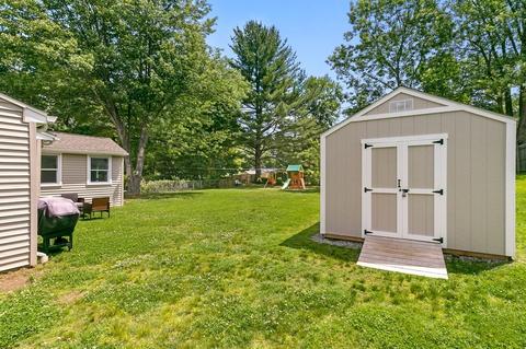 23 Hillside Dr, Springfield, MA 01118 photo 25