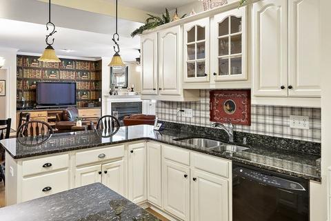 100 Kirkbride Dr #124, Danvers, MA 01923 photo 14