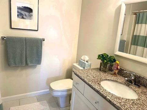 38 Dunham Rd #202, Beverly, MA 01915 photo 17