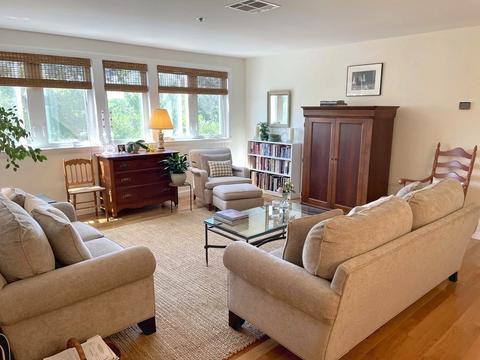 38 Dunham Rd #202, Beverly, MA 01915 photo 5