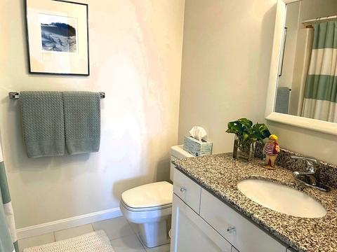 38 Dunham Rd #202, Beverly, MA 01915 photo 25