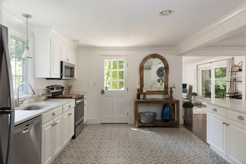 7 Sand Dollar Ln, Mashpee, MA 02649 photo 10