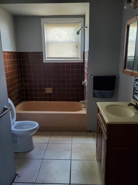 948 N Main St, Fall River, MA 02720 photo 8