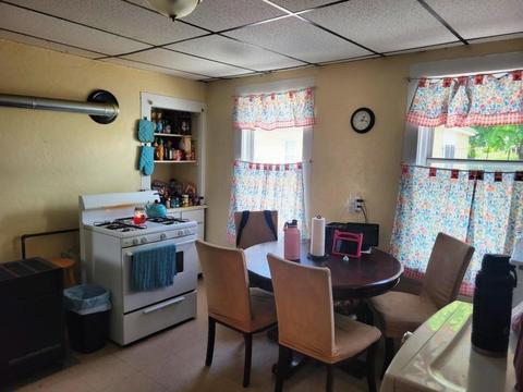 225 Vernon St, Worcester, MA 01607 photo 9