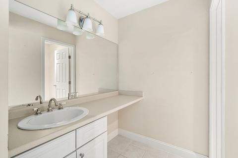 750 Brookside Dr #E, Andover, MA 01810 photo 23