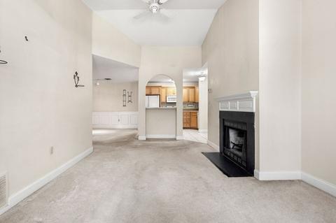 750 Brookside Dr #E, Andover, MA 01810 photo 10