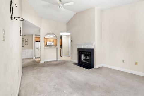 750 Brookside Dr #E, Andover, MA 01810 photo 7