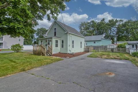 151 Rolf Ave, Chicopee, MA 01020 photo 3