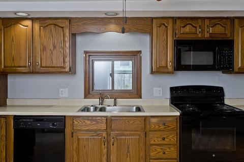 151 Rolf Ave, Chicopee, MA 01020 photo 17