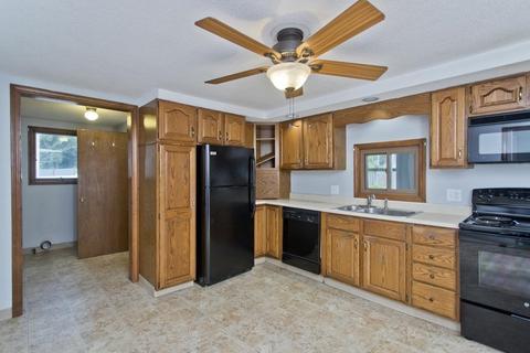 151 Rolf Ave, Chicopee, MA 01020 photo 15