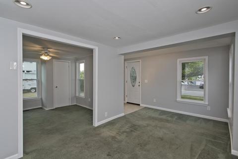151 Rolf Ave, Chicopee, MA 01020 photo 27