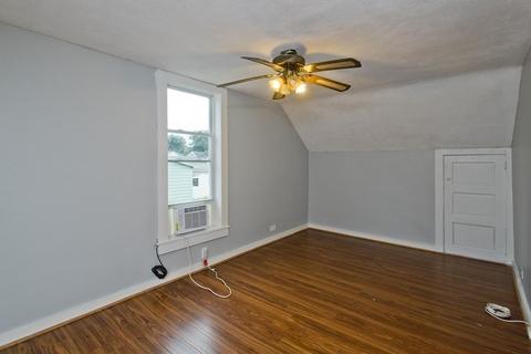 151 Rolf Ave, Chicopee, MA 01020 photo 34