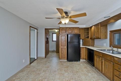 151 Rolf Ave, Chicopee, MA 01020 photo 14