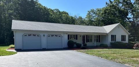 47 George St, Mendon, MA 01756 photo 1