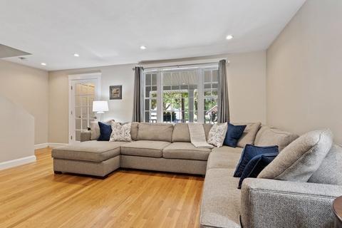 40 Brown St, Maynard, MA 01754 photo 6