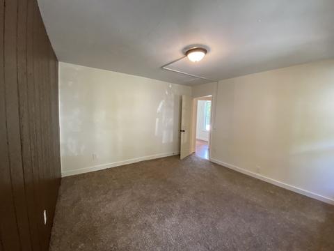 70 W Main St, Ware, MA 01082 photo 23