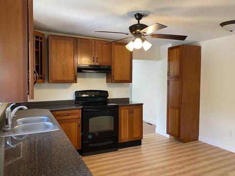 70 W Main St, Ware, MA 01082 photo 9