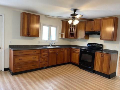70 W Main St, Ware, MA 01082 photo 7