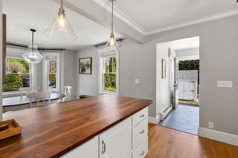 622 Webster St, Needham, MA 02492 photo 11