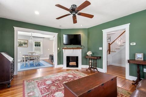 622 Webster St, Needham, MA 02492 photo 4