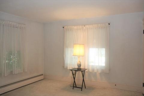 30 Standish St, Worcester, MA 01604 photo 11