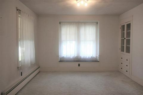 30 Standish St, Worcester, MA 01604 photo 7