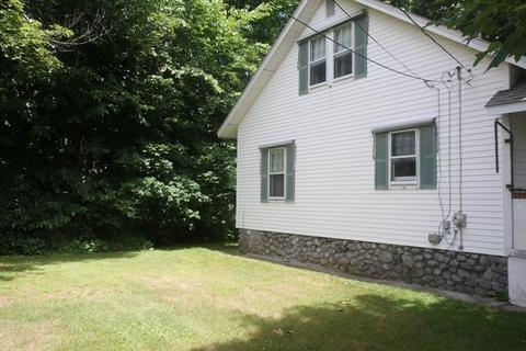 30 Standish St, Worcester, MA 01604 photo 24