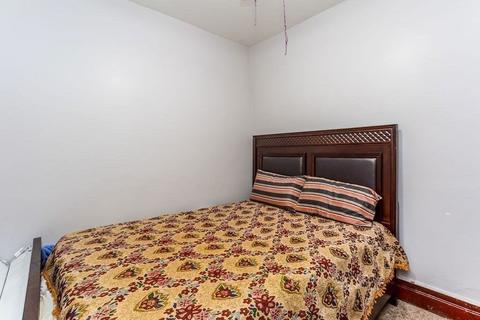 66 Clantoy St, Springfield, MA 01104 photo 15