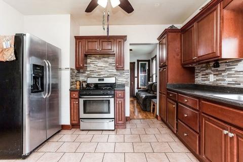 66 Clantoy St, Springfield, MA 01104 photo 13