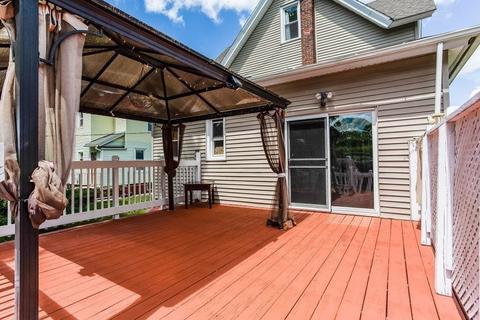 66 Clantoy St, Springfield, MA 01104 photo 10