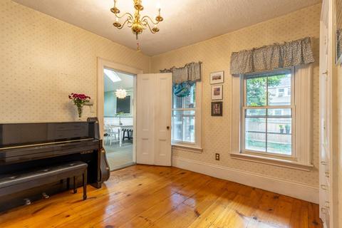 322 Haven St, Reading, MA 01867 photo 15